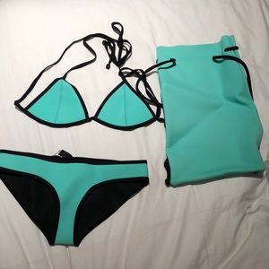 Triangl never worm bikink